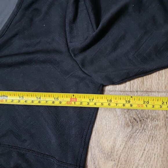 Mountain Hardwear Women's‎ M Medium Athletic Dress Lightweight Lined Quick Dry - Picture 9 of 14